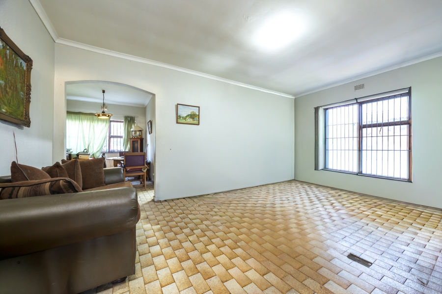 4 Bedroom Property for Sale in Bonnie Brae Western Cape